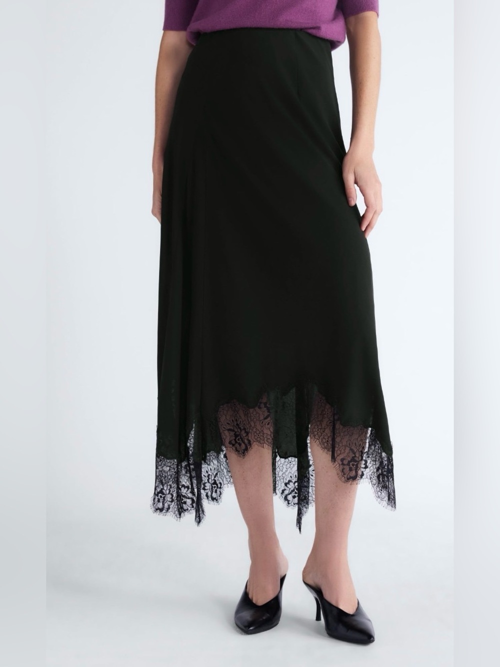 Scoop Womenโs Asymmetrical Lace Maxi Skirt
